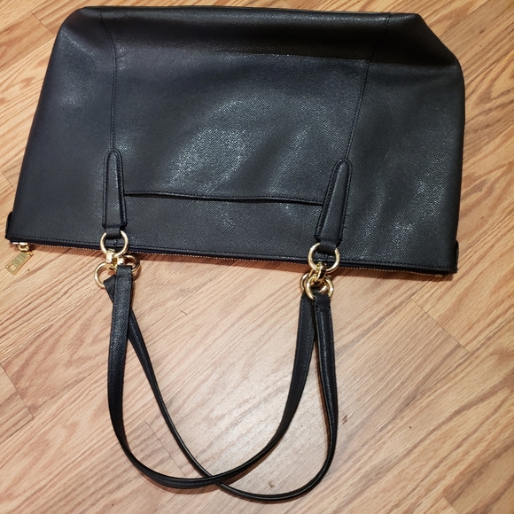 Coach Purse - Picture 2 of 4